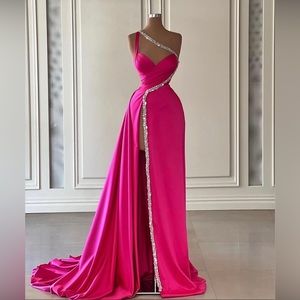 Luxury and handmade dresses